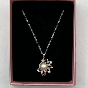 .925 Sterling Silver Genuine Pearl Pendant + 925 Water Wave Chain Gift Box NEW